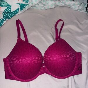 VS/ PINK push-up bra